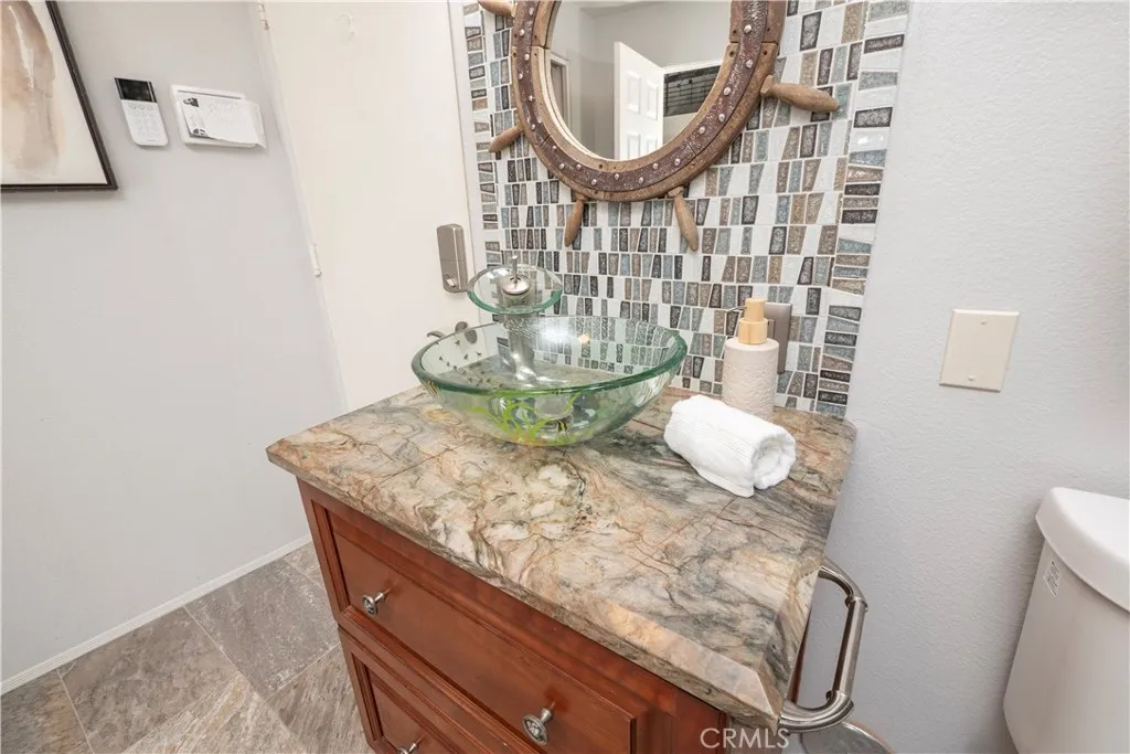 13600 Diamond Point Drive 1, Yucaipa, California 92399 home-pic-40