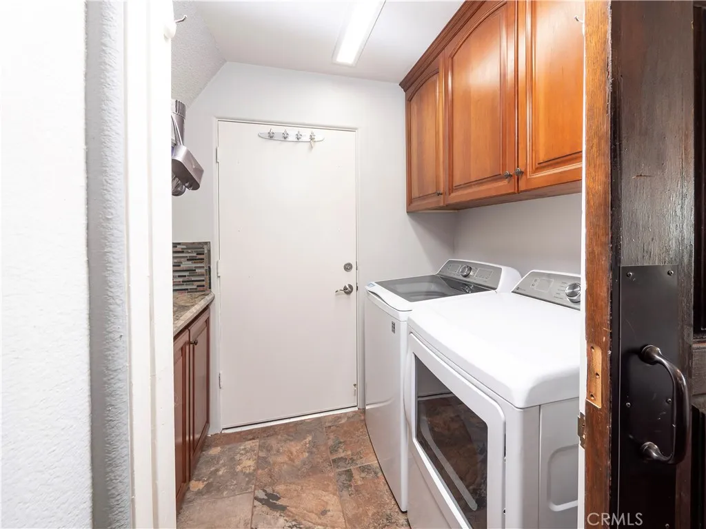 13600 Diamond Point Drive 1, Yucaipa, California 92399 home-pic-43
