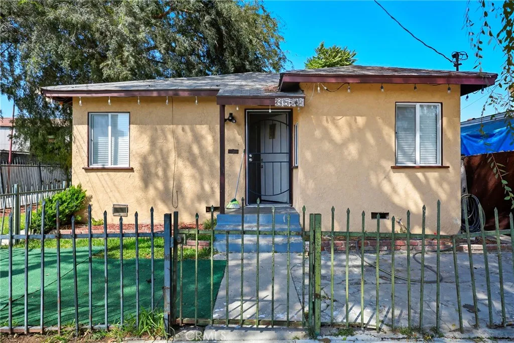 3519 3519 E 60th, Huntington Park, California 90255 home-pic-0