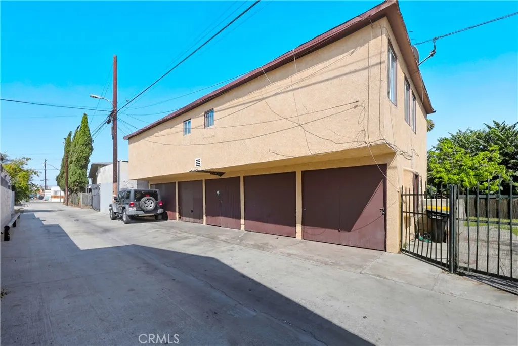 3519 3519 E 60th, Huntington Park, California 90255 home-pic-13