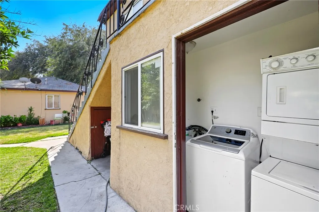 3519 3519 E 60th, Huntington Park, California 90255 home-pic-11