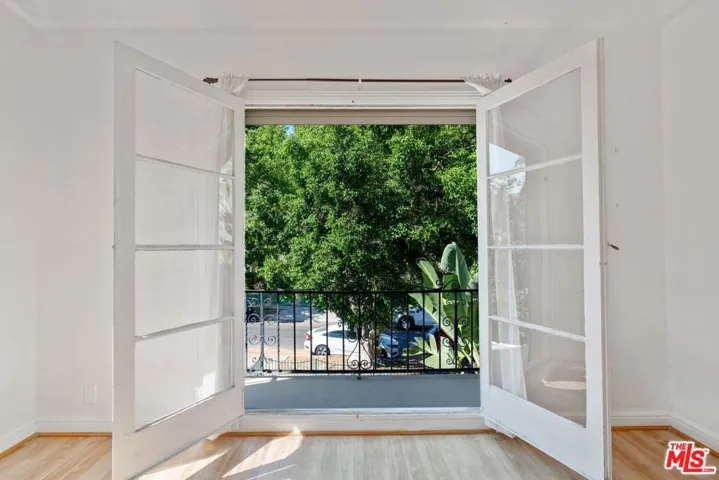 Living Room Balcony
