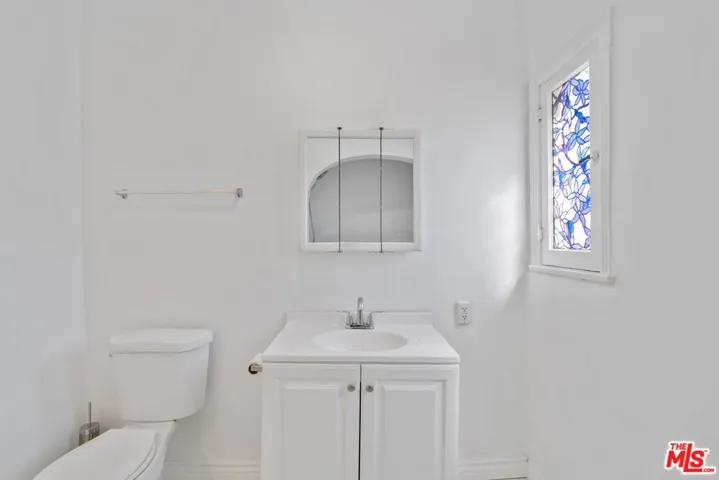 Full Bath