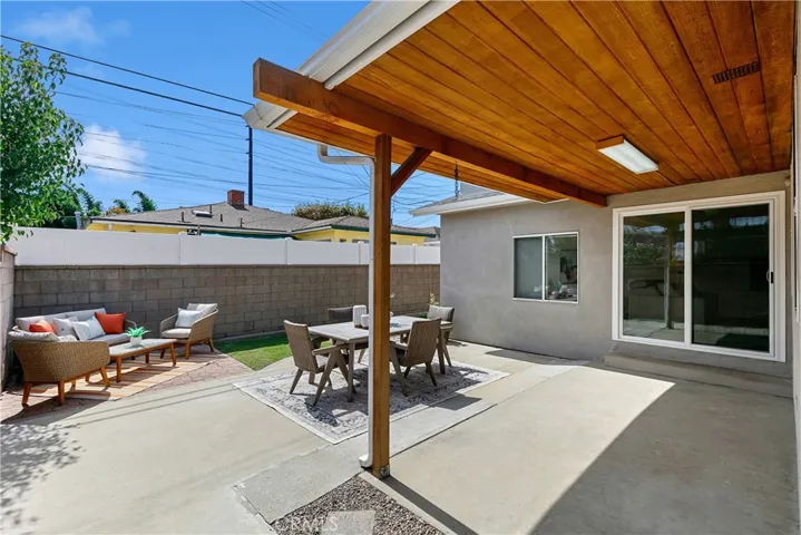 3826 185th Street, Torrance, California 90504