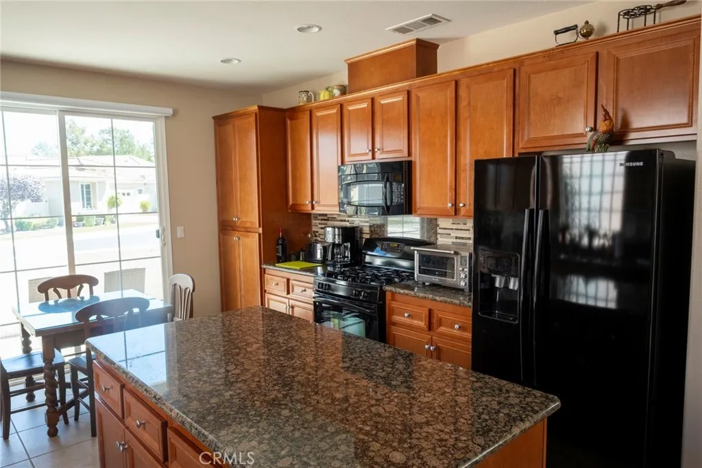 283 White Sands, Beaumont, California 92223 home-pic-6