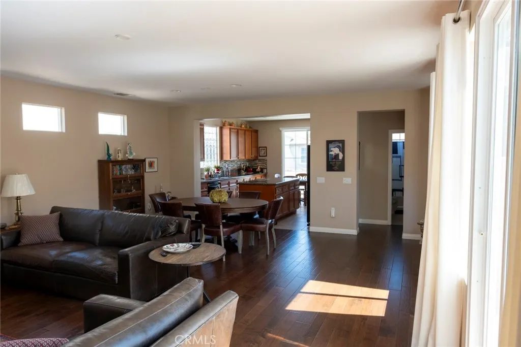 283 White Sands, Beaumont, California 92223 home-pic-3