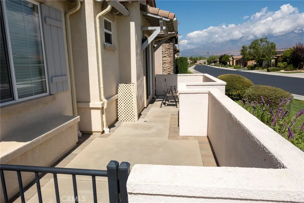 283 White Sands, Beaumont, California 92223 home-pic-20
