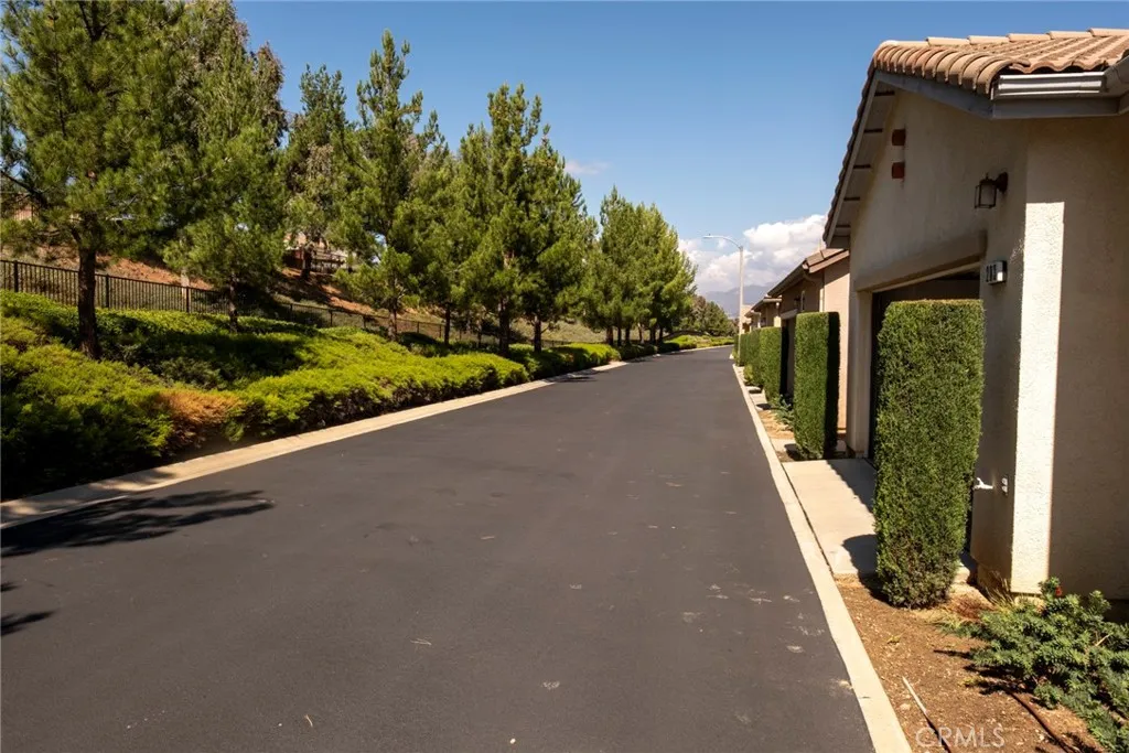 283 White Sands, Beaumont, California 92223 home-pic-19