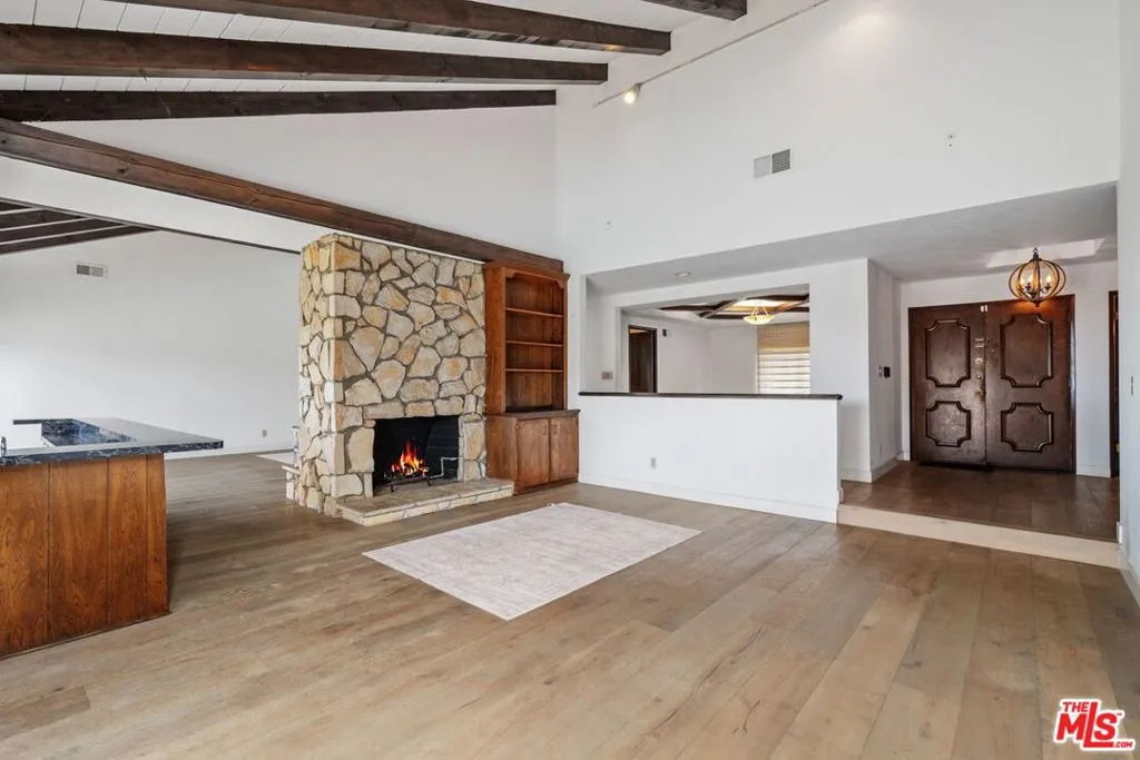 2310 Apollo Drive, Los Angeles, California 90046 home-pic-4