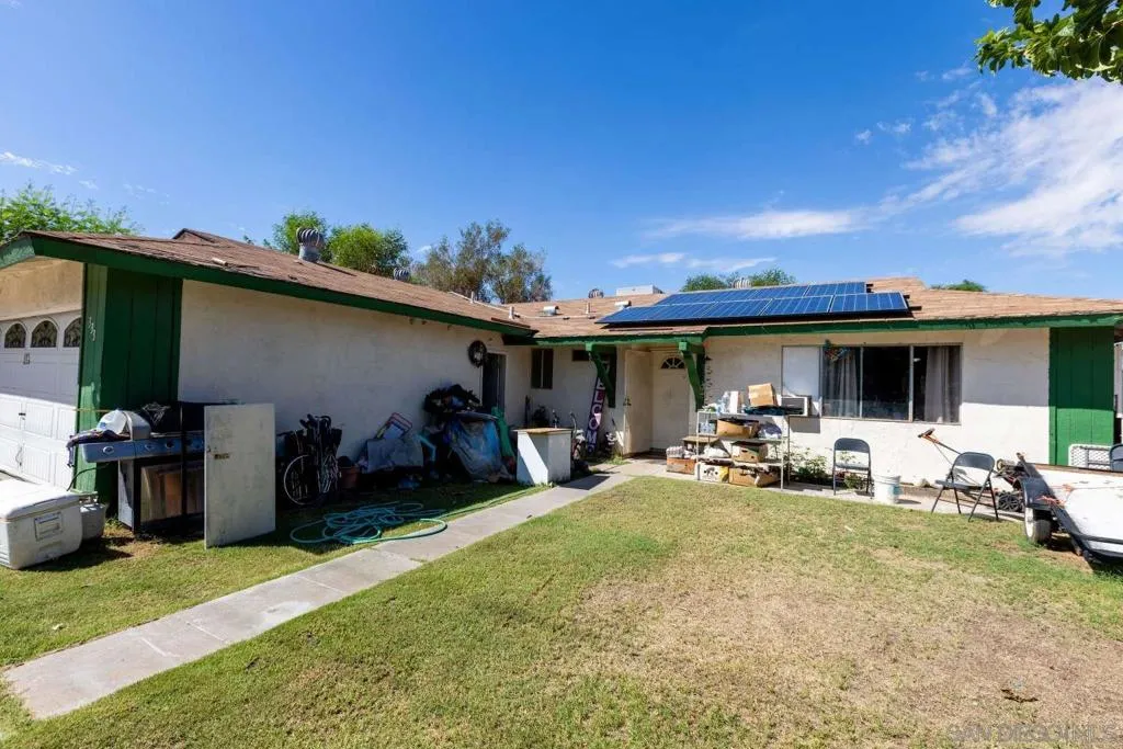 333 N N Carlton Ave, Blythe, California 92225 home-pic-2