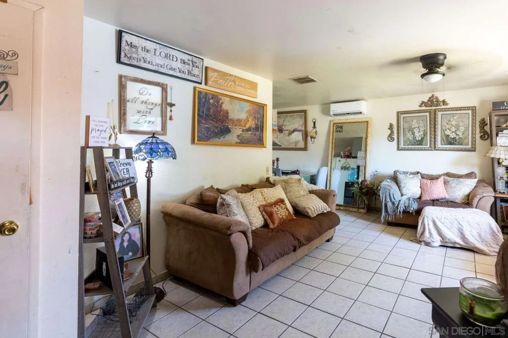 333 N N Carlton Ave, Blythe, California 92225 home-pic-6