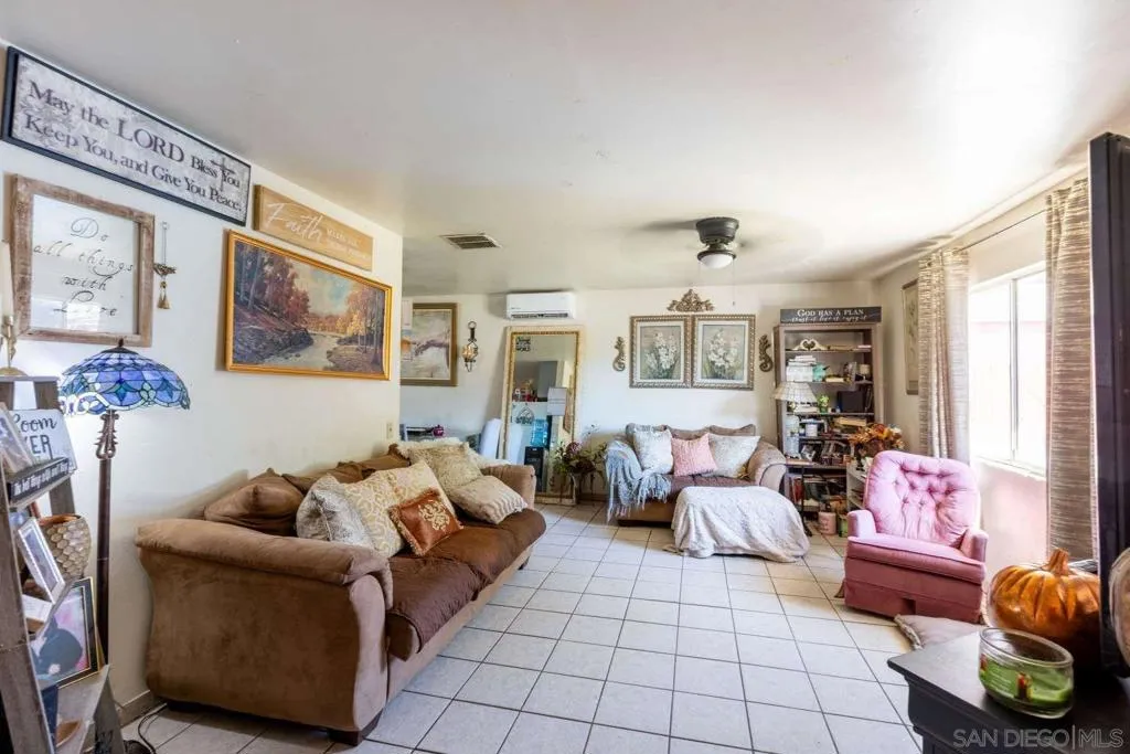 333 N N Carlton Ave, Blythe, California 92225 home-pic-7