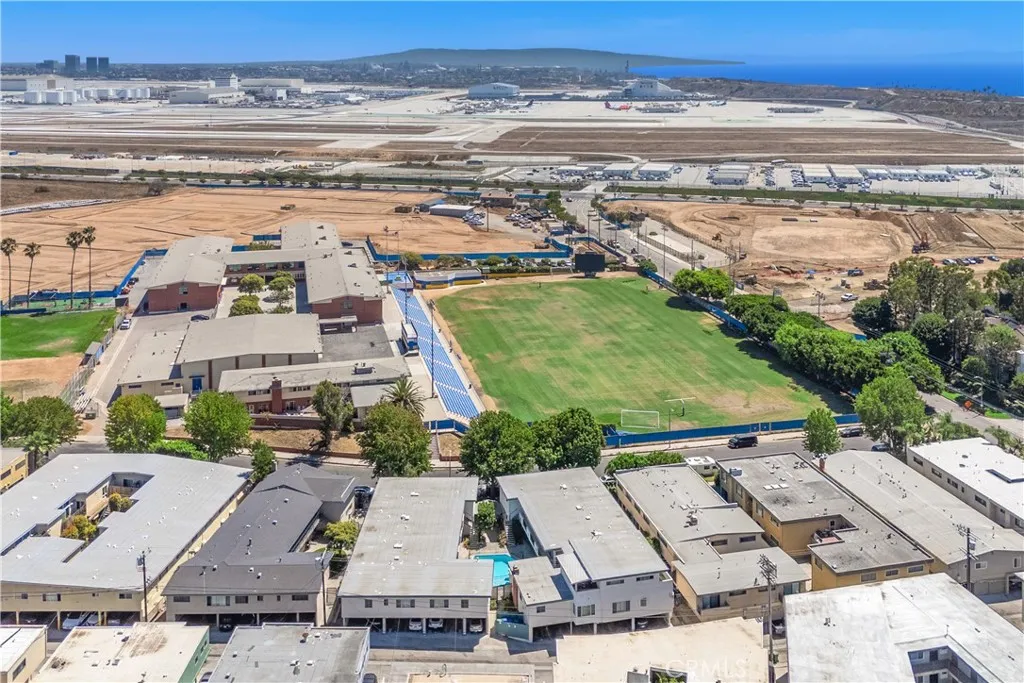 7749 7755 Saint Bernard Street, Playa Del Rey, California 90293 home-pic-34