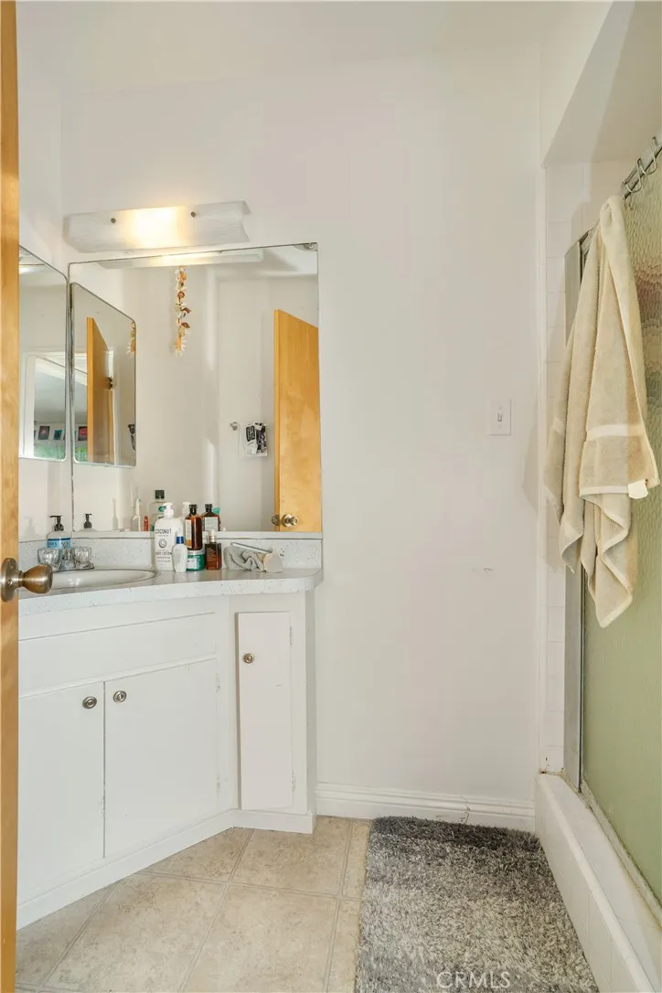 7749 7755 Saint Bernard Street, Playa Del Rey, California 90293 home-pic-18