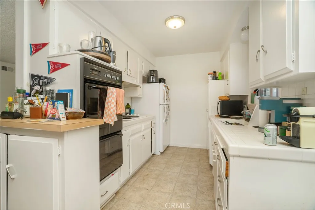 7749 7755 Saint Bernard Street, Playa Del Rey, California 90293 home-pic-21