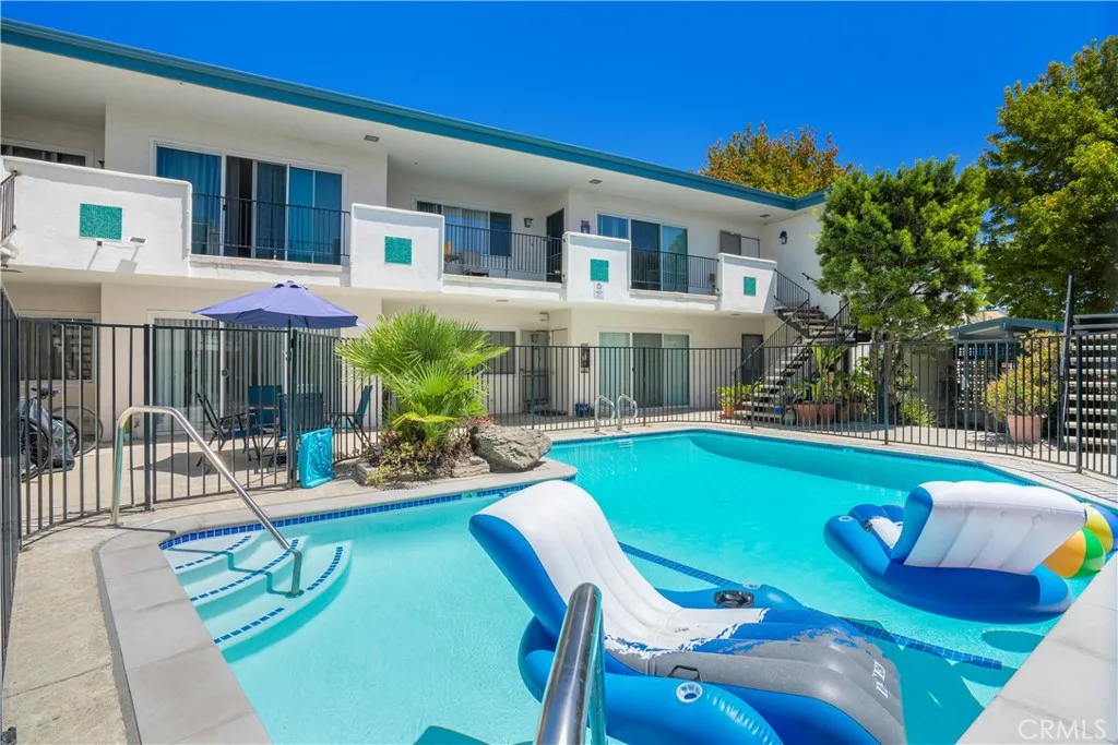 7749 7755 Saint Bernard Street, Playa Del Rey, California 90293 home-pic-3