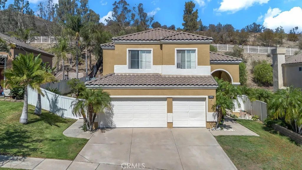 1096 1096 Casandra, Corona, California 92879 home-pic-0