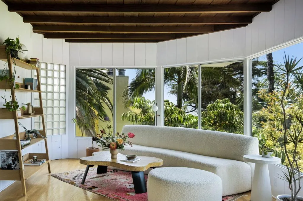 2133 Mayview Drive, Los Angeles, California 90027 home-pic-6