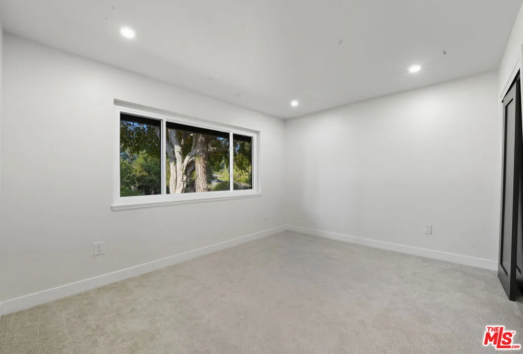 1920 Yucca Avenue, Fullerton, California 92835 home-pic-27