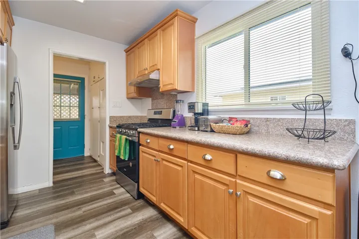 1516 W Stoneridge Court, Ontario, California 91762