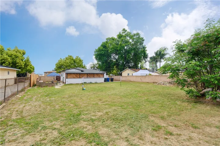 1516 W Stoneridge Court, Ontario, California 91762