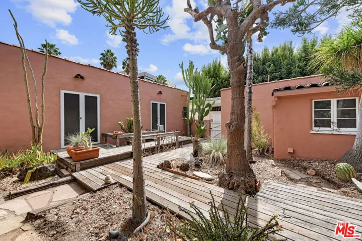 931 S Ogden Drive, Los Angeles, California 90036