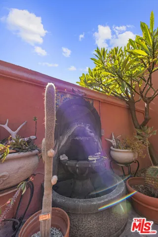 931 S Ogden Drive, Los Angeles, California 90036