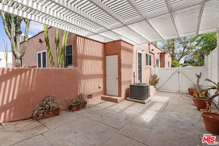 931 S Ogden Drive, Los Angeles, California 90036