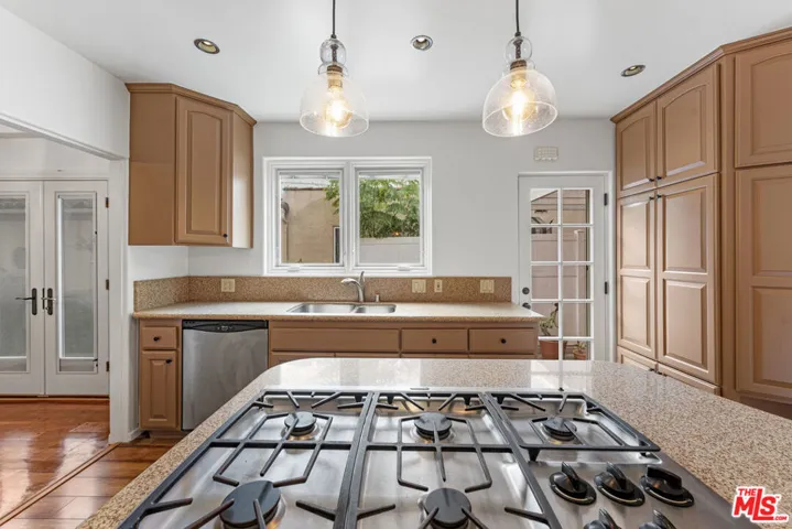 931 S Ogden Drive, Los Angeles, California 90036