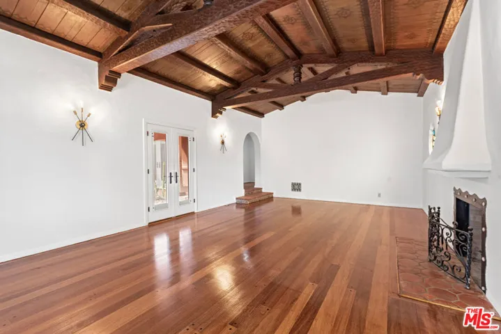 931 S Ogden Drive, Los Angeles, California 90036