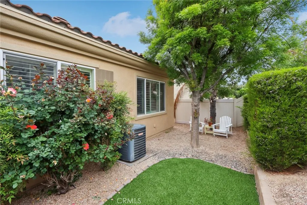 1654 Camino Cresta, Hemet, California 92545 home-pic-29