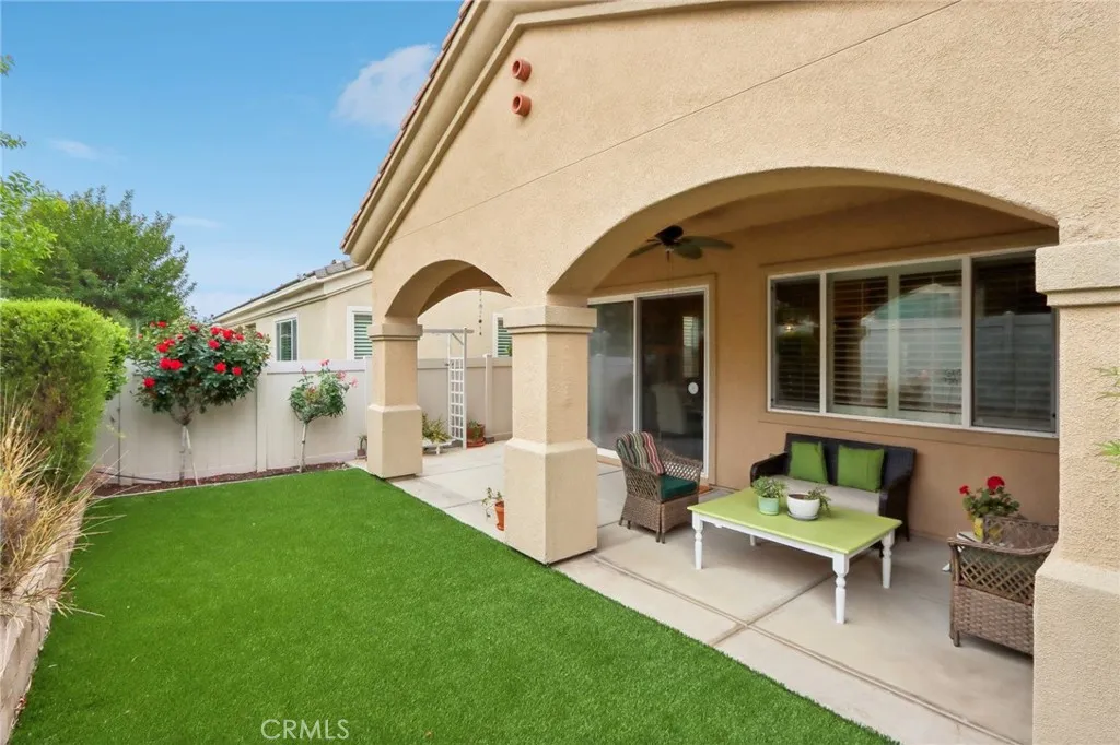 1654 Camino Cresta, Hemet, California 92545 home-pic-28