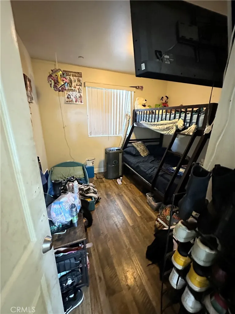 9121 9121 Orchard, Los Angeles, California 90044 home-pic-18