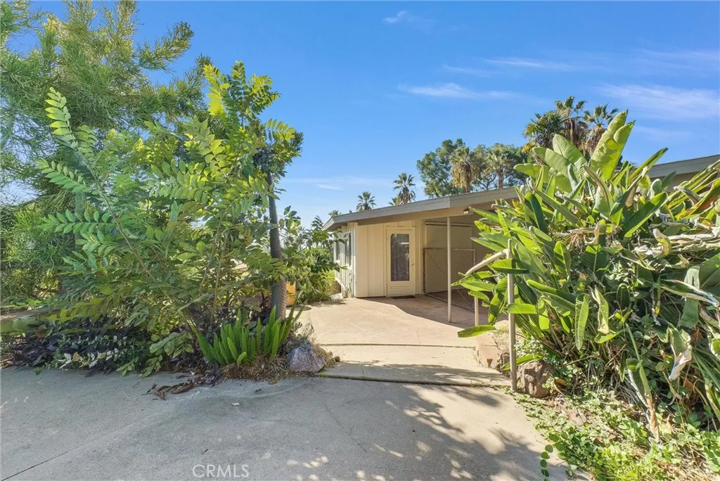 980 Glencoe Heights, Glendora, California 91741 home-pic-26