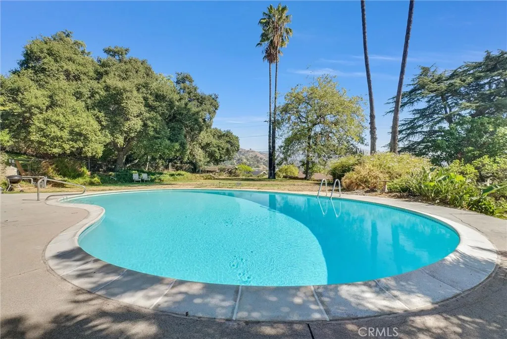 980 Glencoe Heights, Glendora, California 91741 home-pic-0