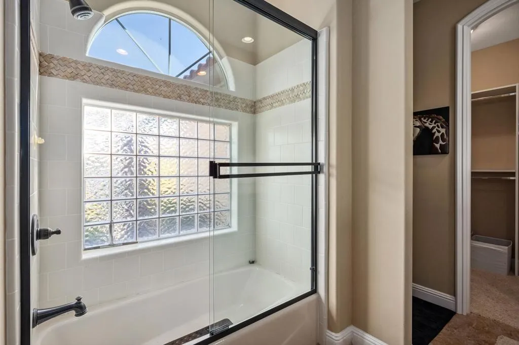 80099 Via Tesoro, La Quinta, California 92253 home-pic-48