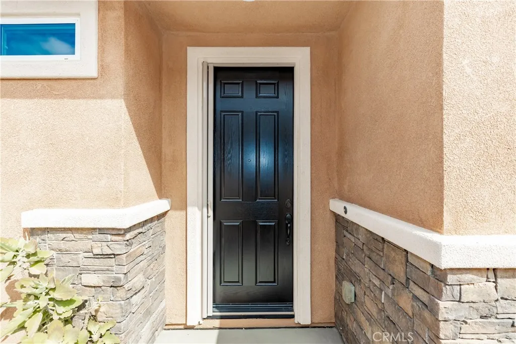 30294 Coralium Way, Menifee, California 92584 home-pic-4