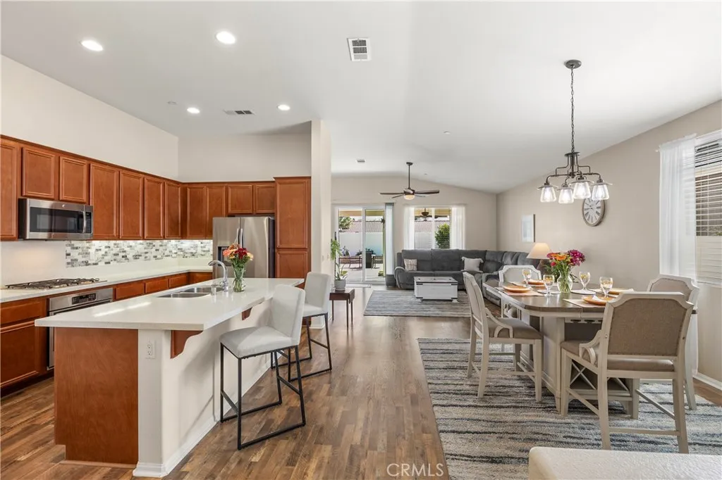 30294 Coralium Way, Menifee, California 92584 home-pic-10