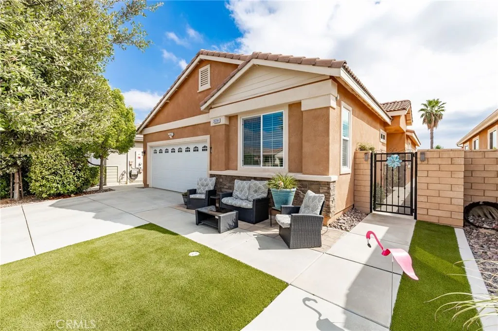 30294 Coralium Way, Menifee, California 92584 home-pic-1