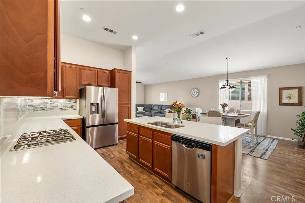 30294 Coralium Way, Menifee, California 92584 home-pic-12