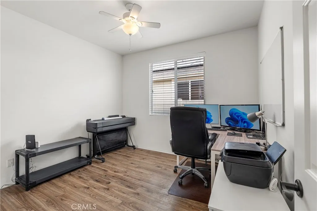 30294 Coralium Way, Menifee, California 92584 home-pic-25