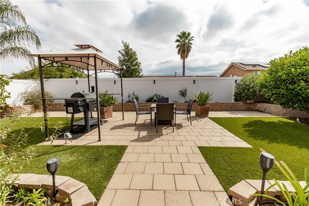 30294 Coralium Way, Menifee, California 92584 home-pic-32