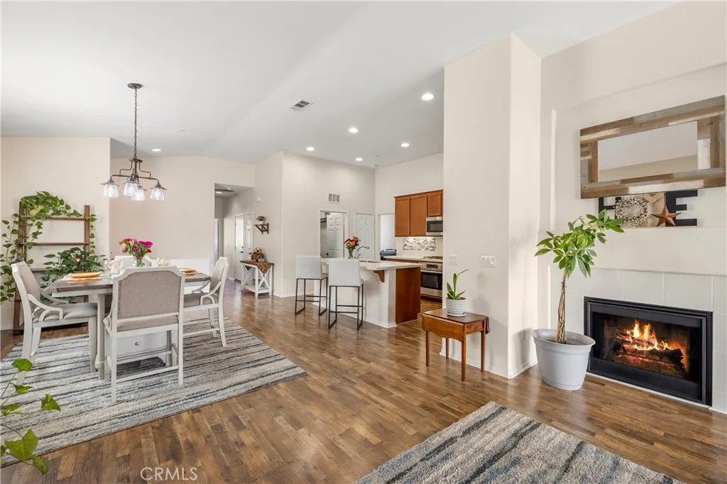 30294 Coralium Way, Menifee, California 92584 home-pic-14