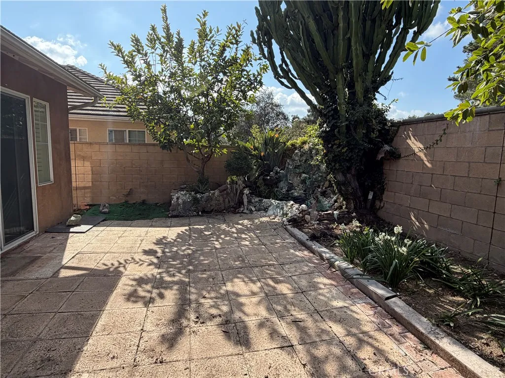 21529 Magnolia, Walnut, California 91789 home-pic-19