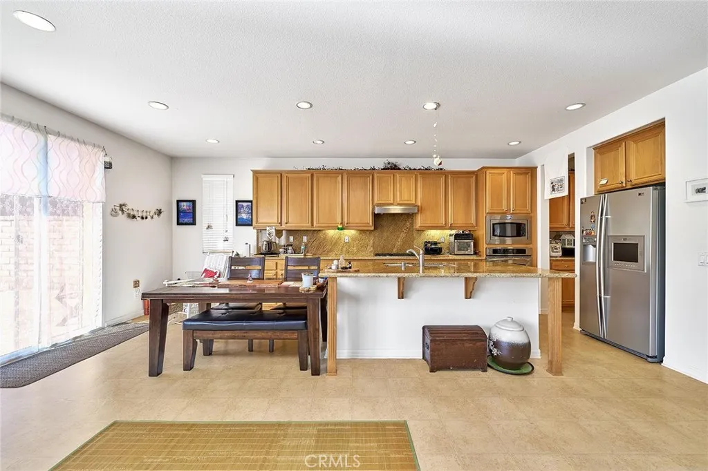 2106 Tangerine, Palmdale, California 93551 home-pic-21