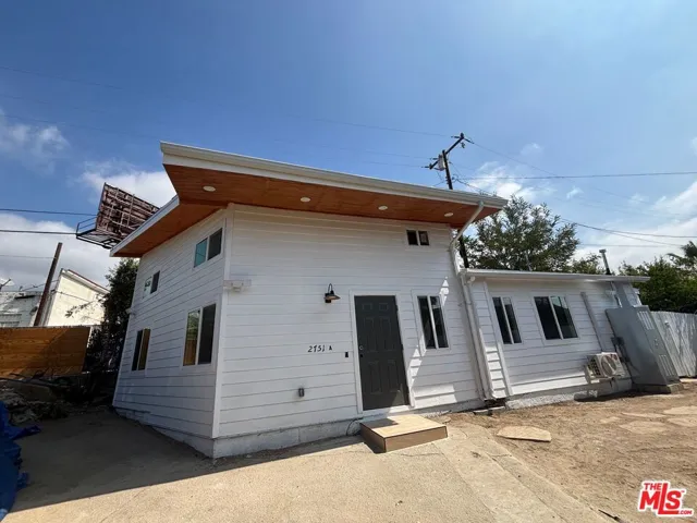 2751 Mary Street, La Crescenta, California 91214