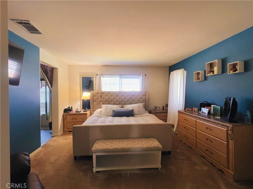 2610 W Via San Carlos, San Bernardino, California 92410 home-pic-10