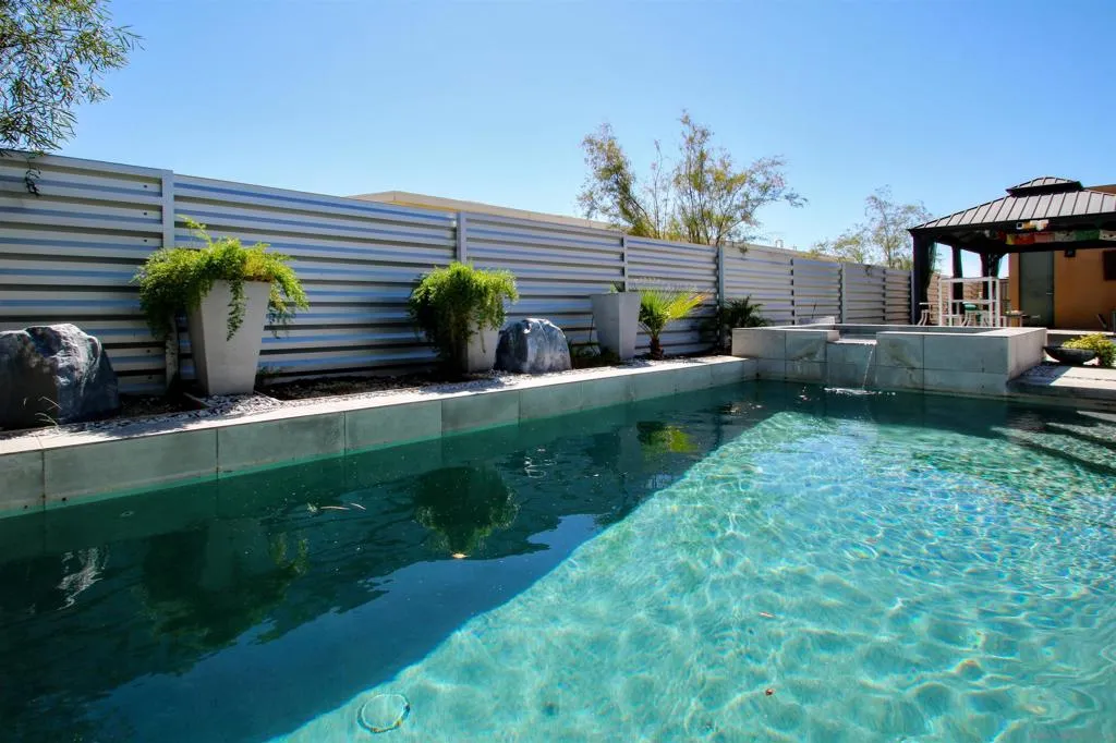 13868 Avenida La Vis, Desert Hot Springs, California 92240 home-pic-34