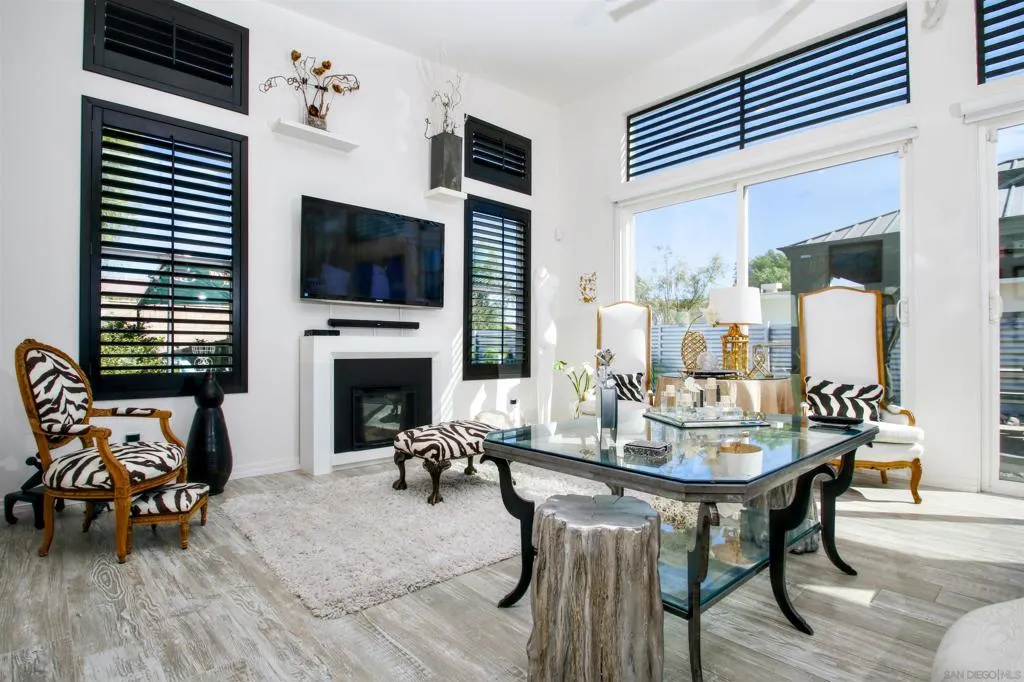 13868 Avenida La Vis, Desert Hot Springs, California 92240 home-pic-15