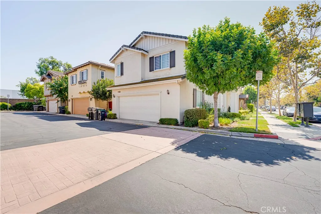 14551 Longwood, Chino, California 91710 home-pic-2